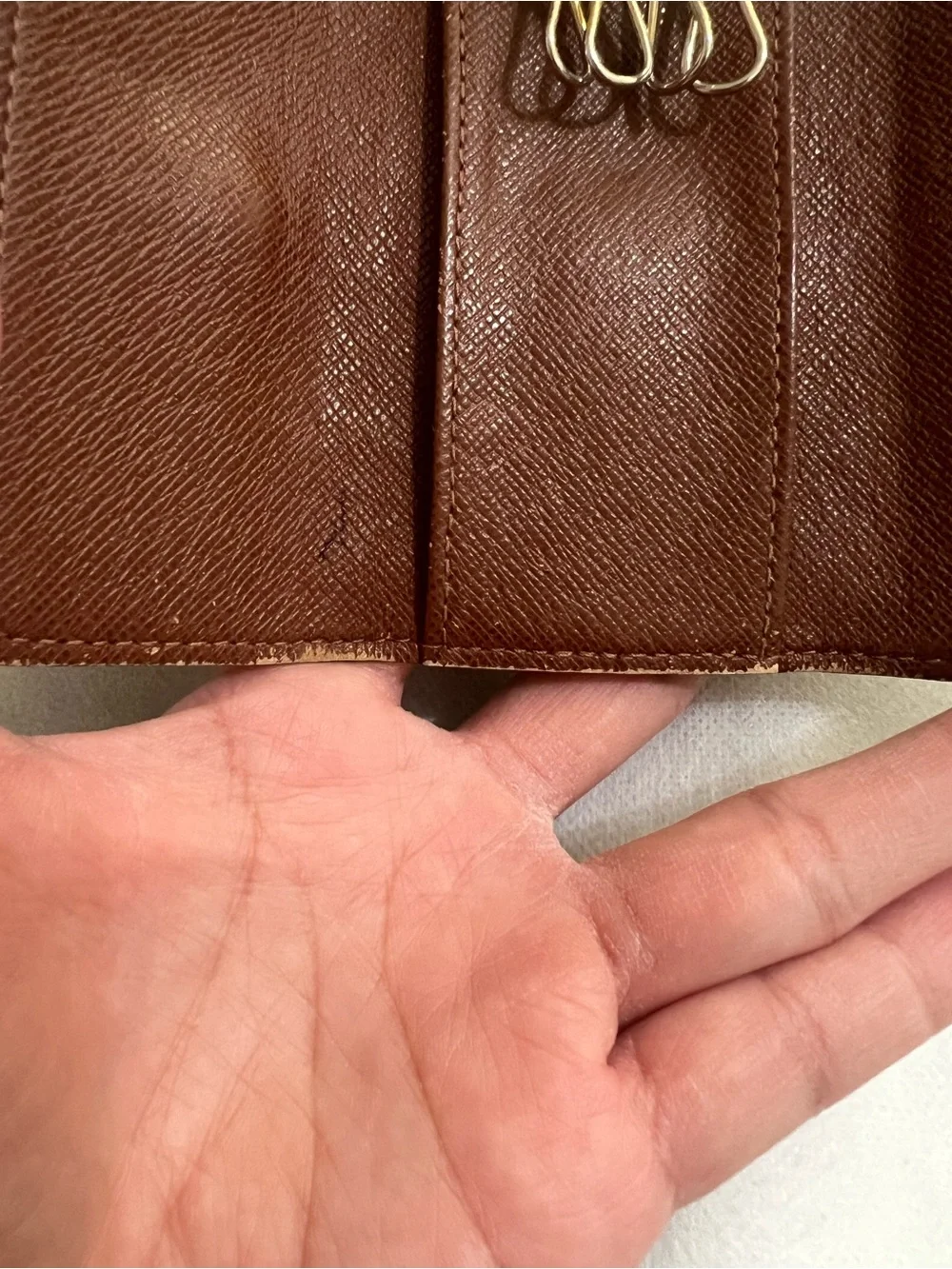 Louis Vuitton Monogram Brown Key Holder with COA (Certificate of Authenticity)